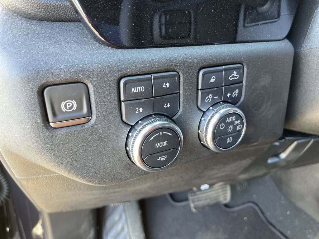 New 2025 GMC Sierra 2500 SLT w/ SLT Premium Package image 11