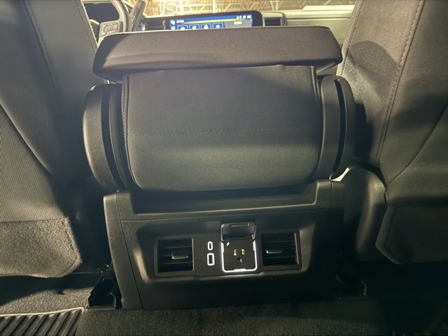 Used 2025 Chevrolet Silverado 1500 LT image 30