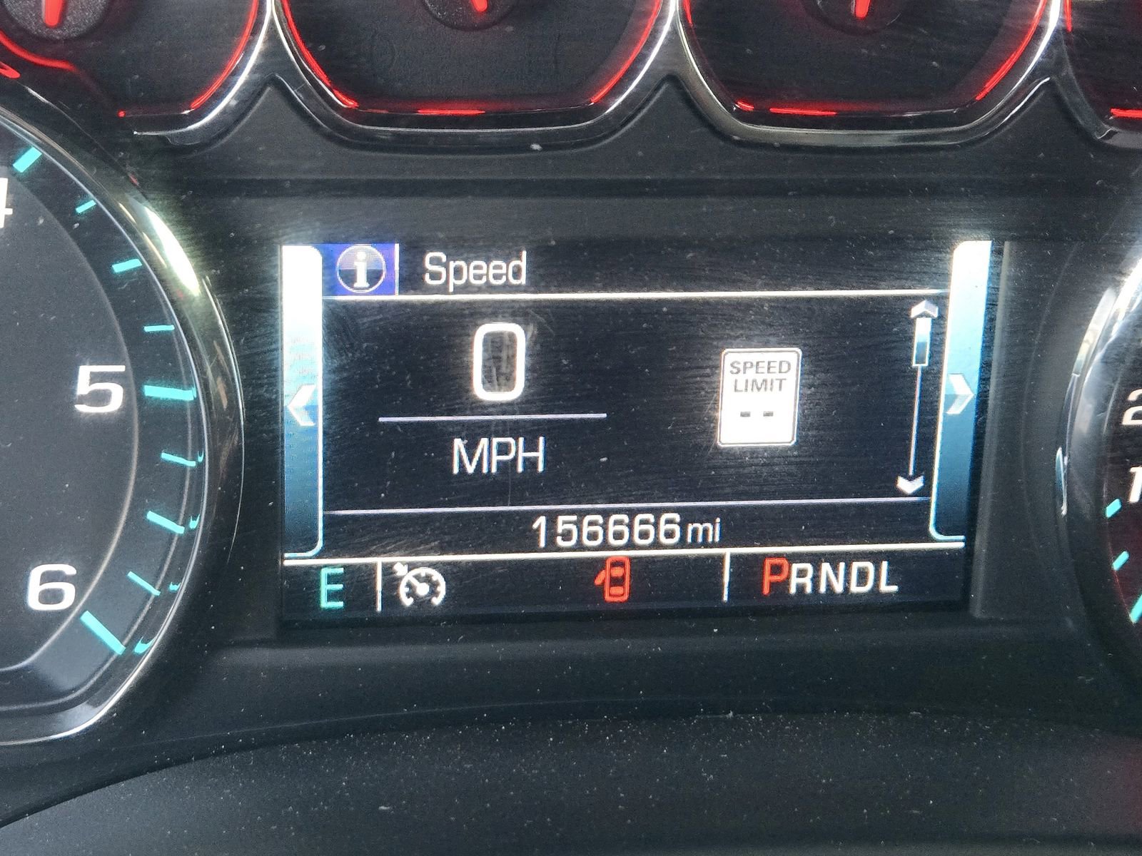 Used 2020 Chevrolet Suburban Premier image 15