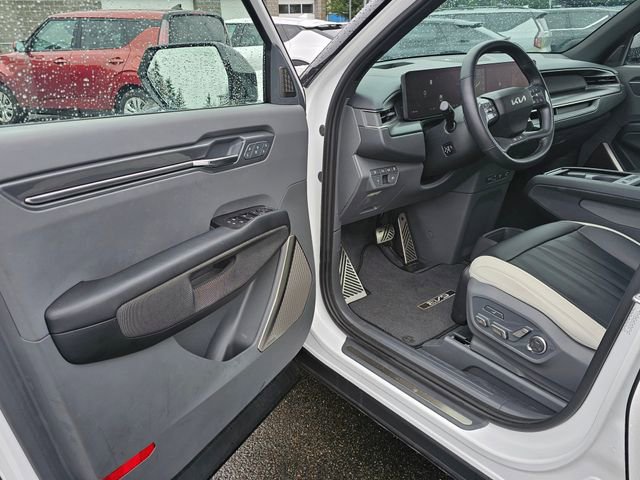 Certified 2024 Kia EV9 GT-Line image 23