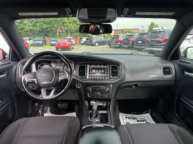 Used 2017 Dodge Charger SXT w/ Navigation & Travel Group RWD image 26