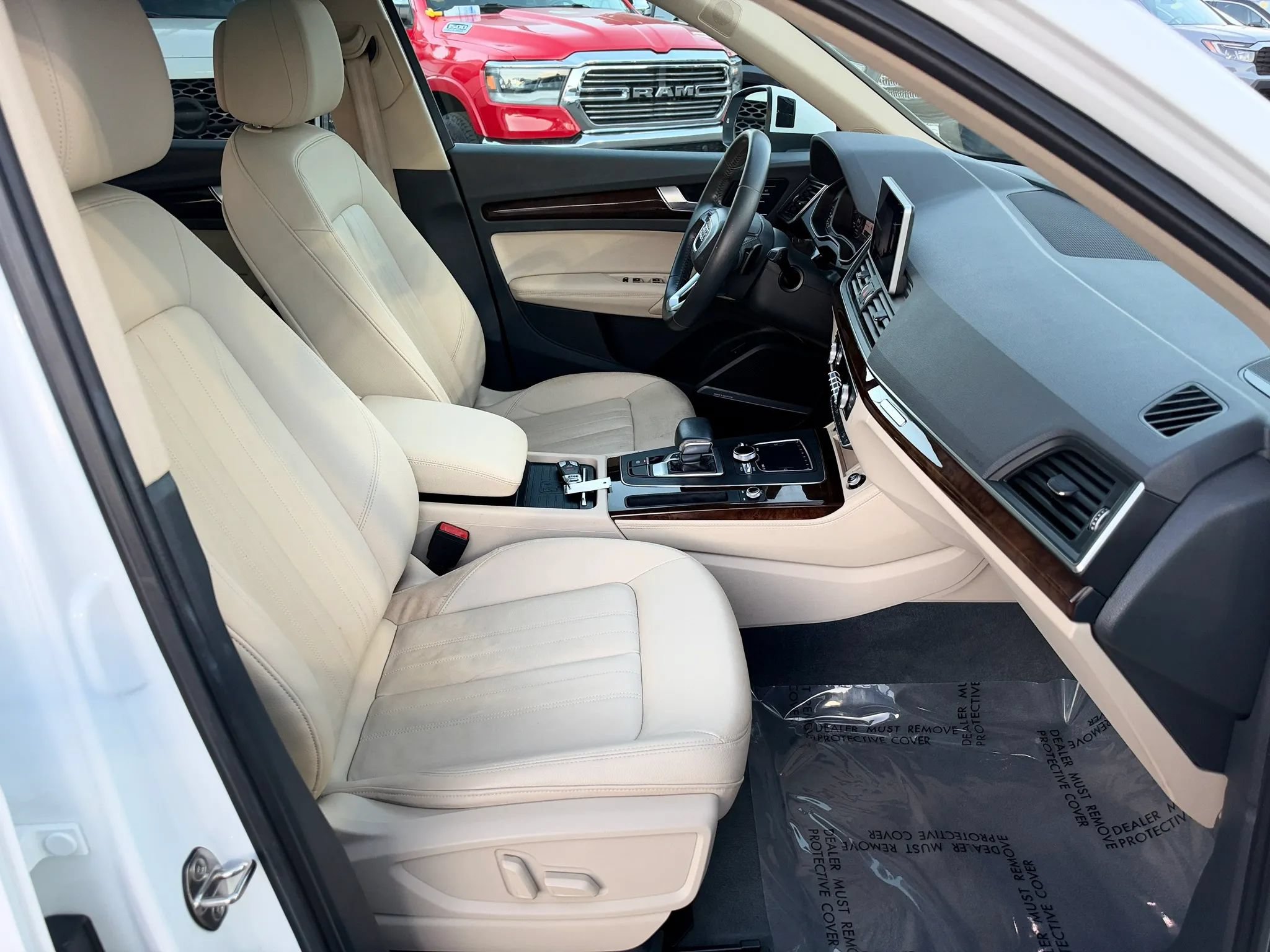 Used 2019 Audi Q5 2.0T Premium Plus w/ Premium Plus Package AWD/4WD image 22