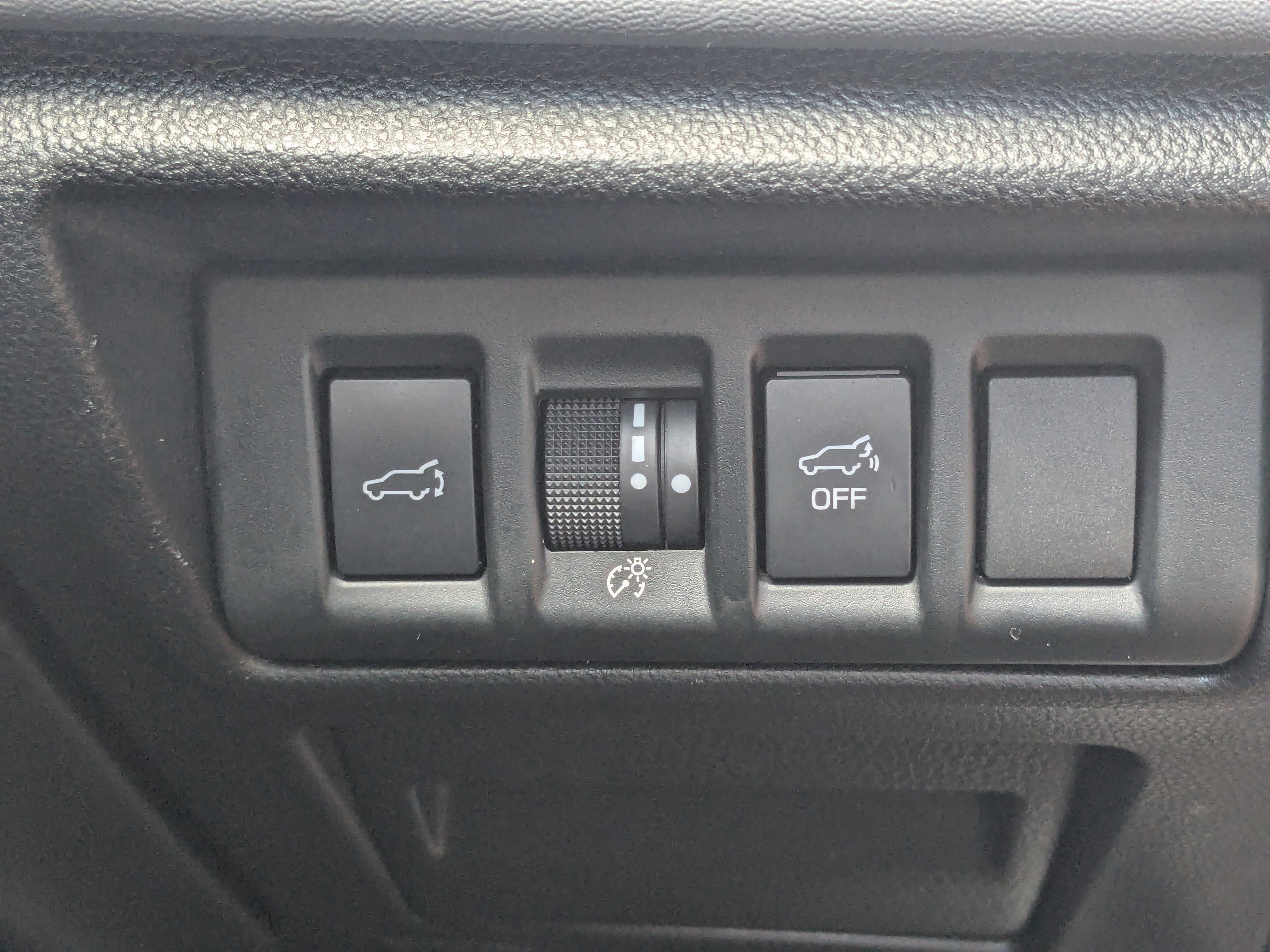 Used 2020 Subaru Outback Limited image 33