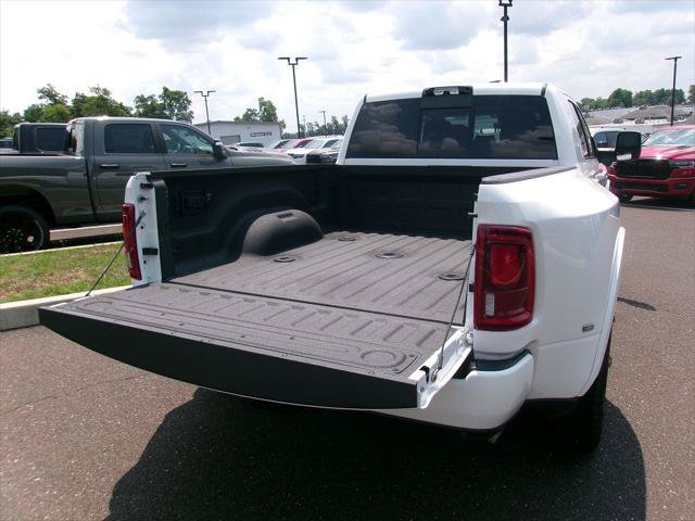 Certified 2025 RAM 3500 Longhorn AWD/4WD image 17