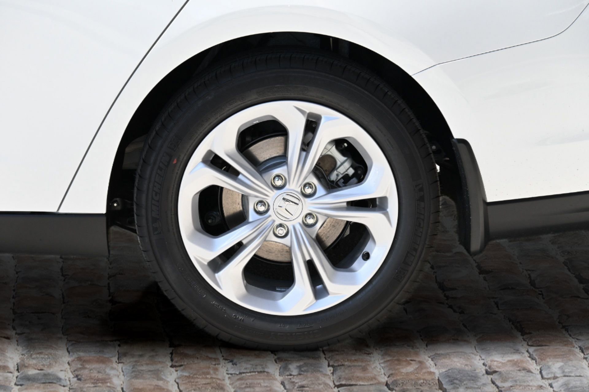 New 2025 Honda Accord LX image 36