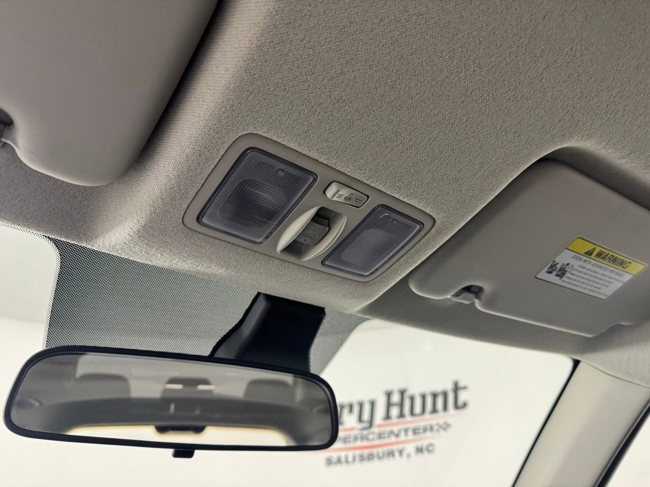 Used 2025 Hyundai Venue SEL image 22