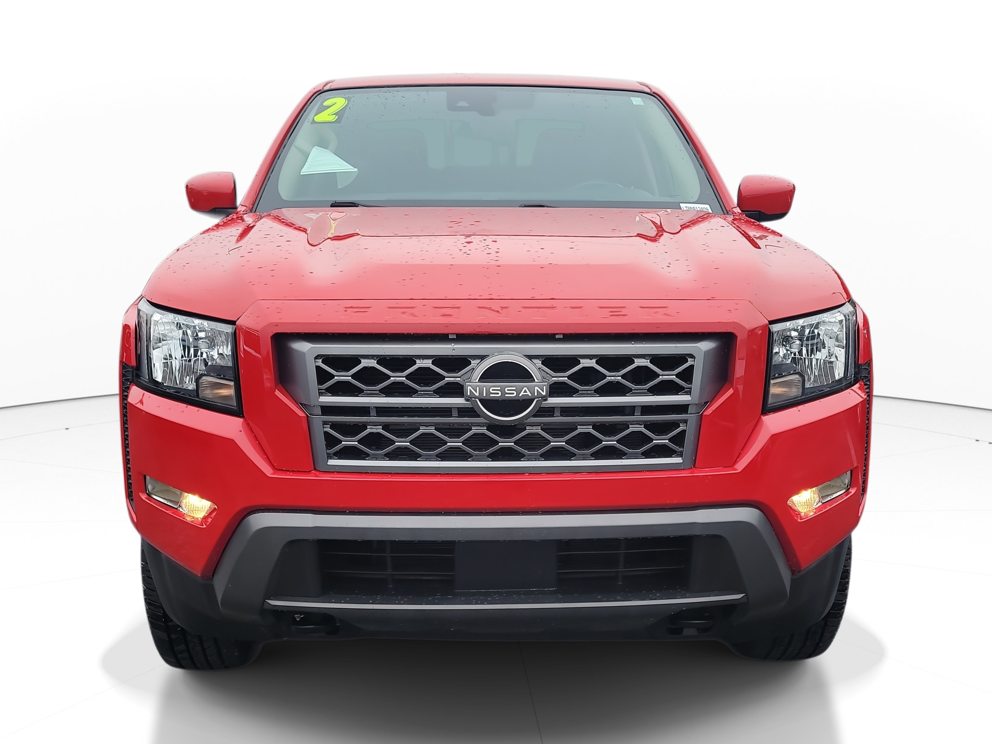 Used 2022 Nissan Frontier SV image 2