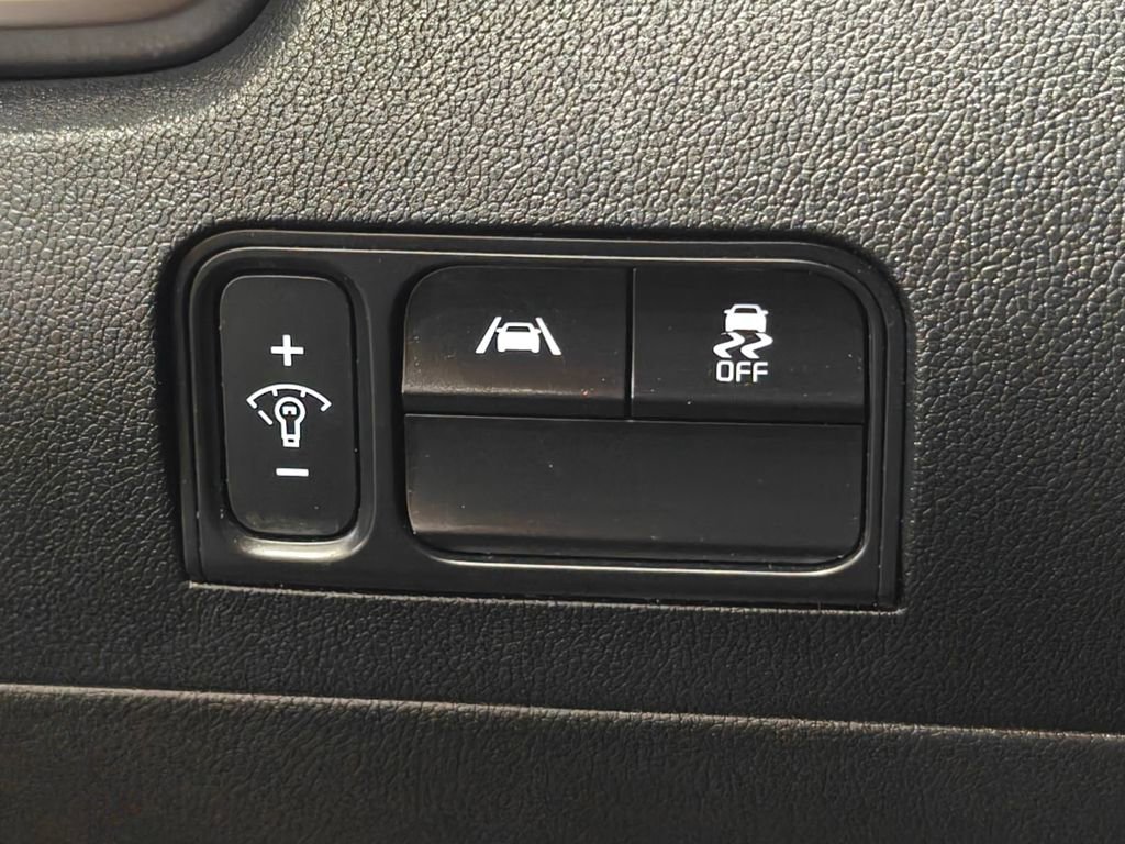 Used 2021 Kia Sorento S image 46