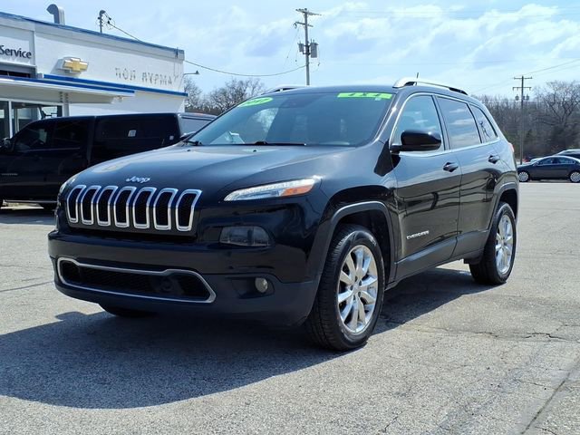 Used 2017 Jeep Cherokee Limited w/ Luxury Group AWD/4WD image 1