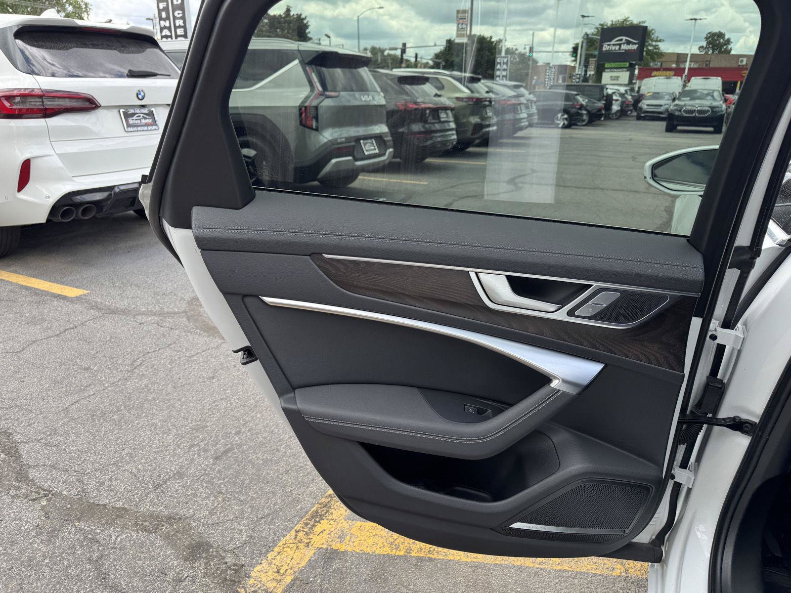 Used 2019 Audi A6 2.0T Premium Plus w/ Premium Plus Package AWD/4WD image 32