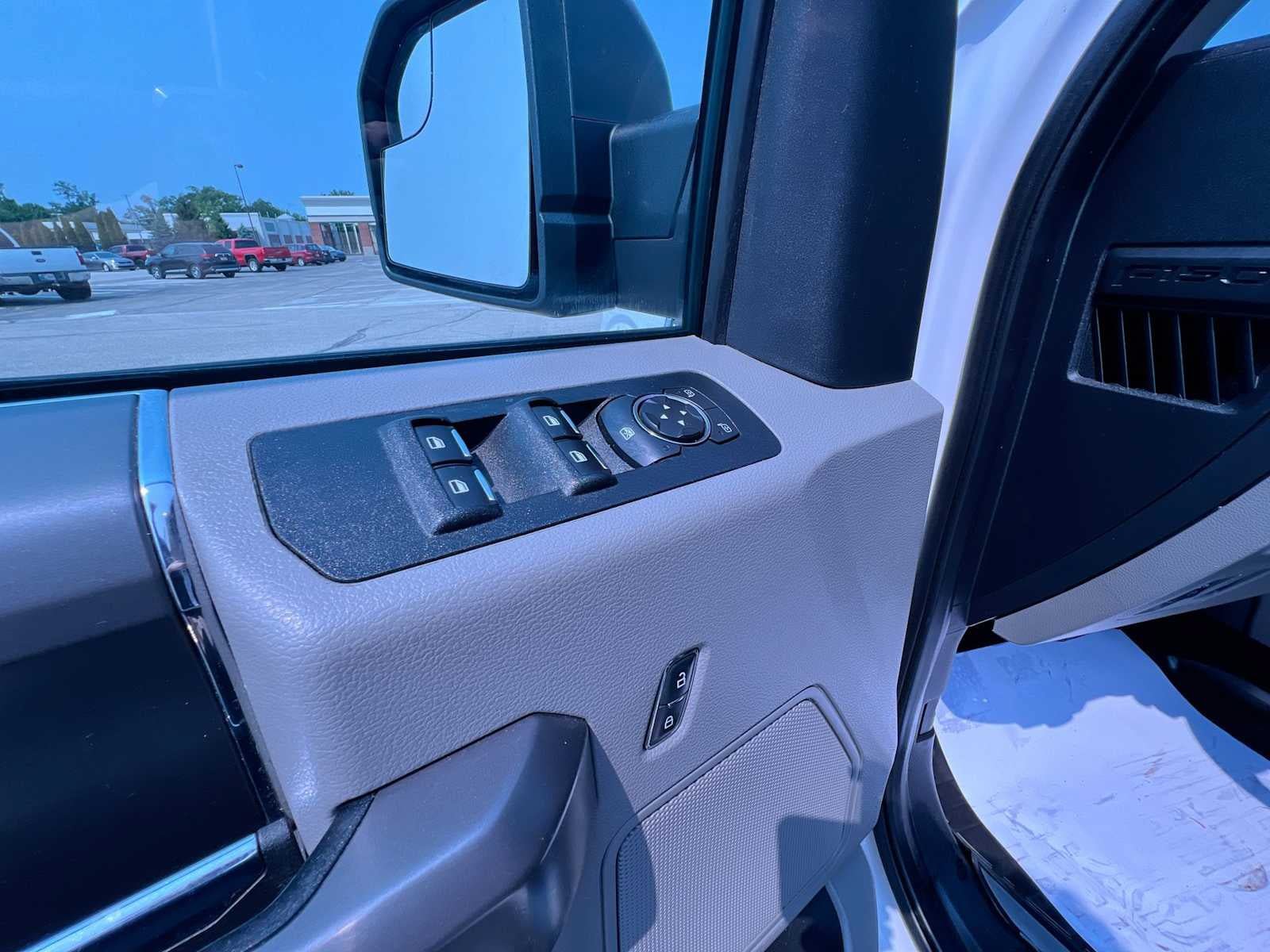 Used 2020 Ford F150 XLT w/ Equipment Group 301A Mid RWD image 12