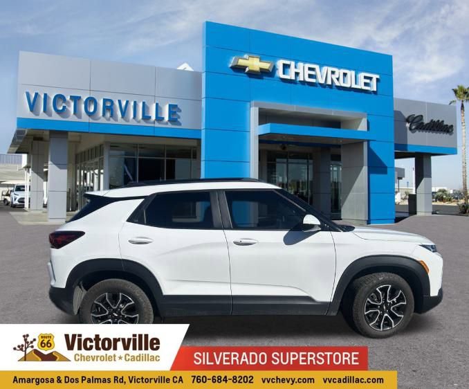 Used 2023 Chevrolet TrailBlazer ACTIV w/ Convenience Package image 1