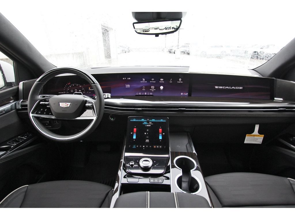New 2026 Cadillac Escalade ESV Luxury w/ Touring Package AWD/4WD image 9