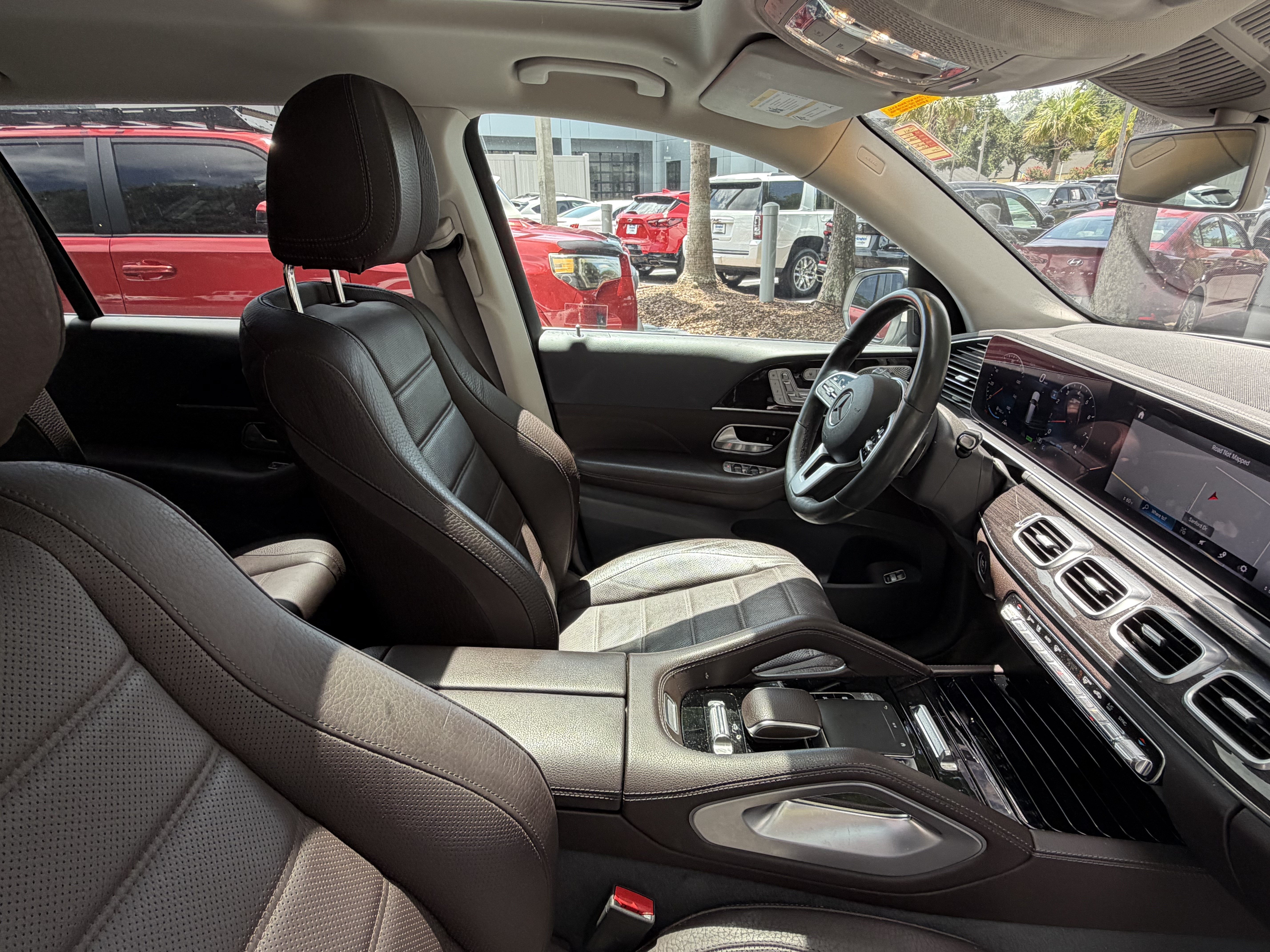 Used 2020 Mercedes-Benz GLS 450 4MATIC image 48