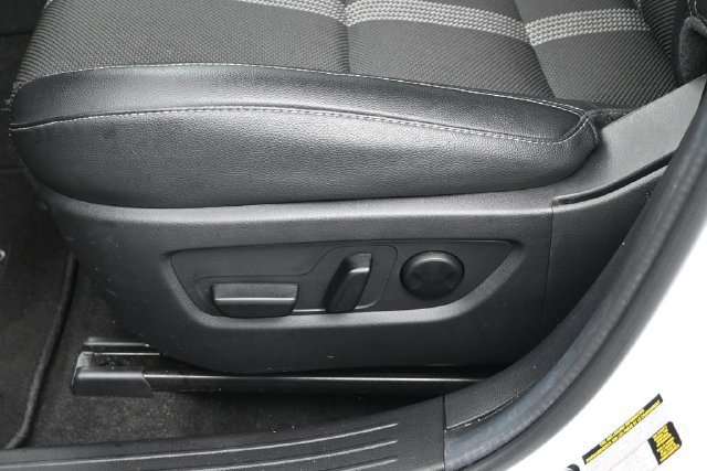 Certified 2024 MAZDA CX-50 AWD 2.5 S w/ Cargo Package image 18