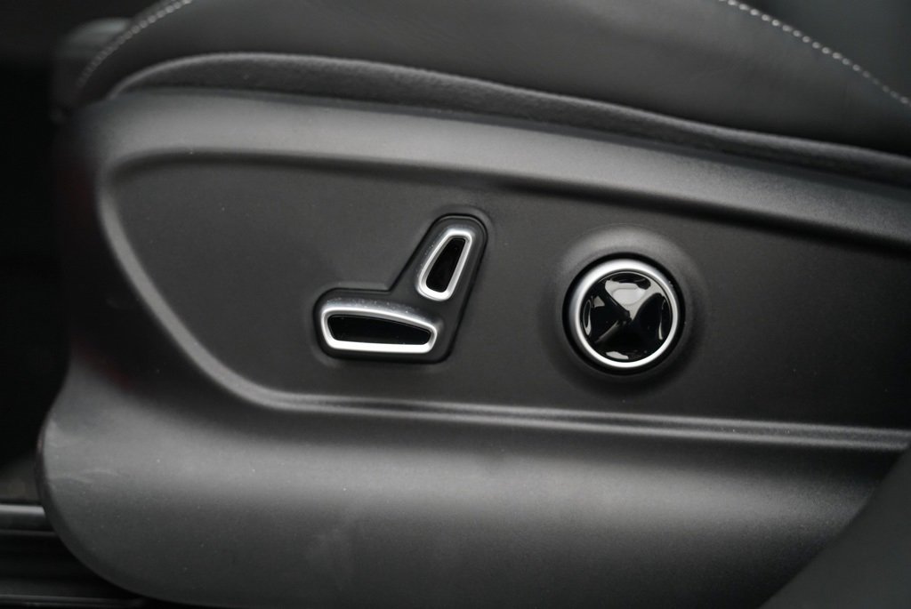 New 2025 Maserati Grecale Modena image 11