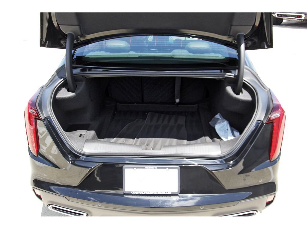 Certified 2026 Cadillac CT4 Premium Luxury RWD image 28