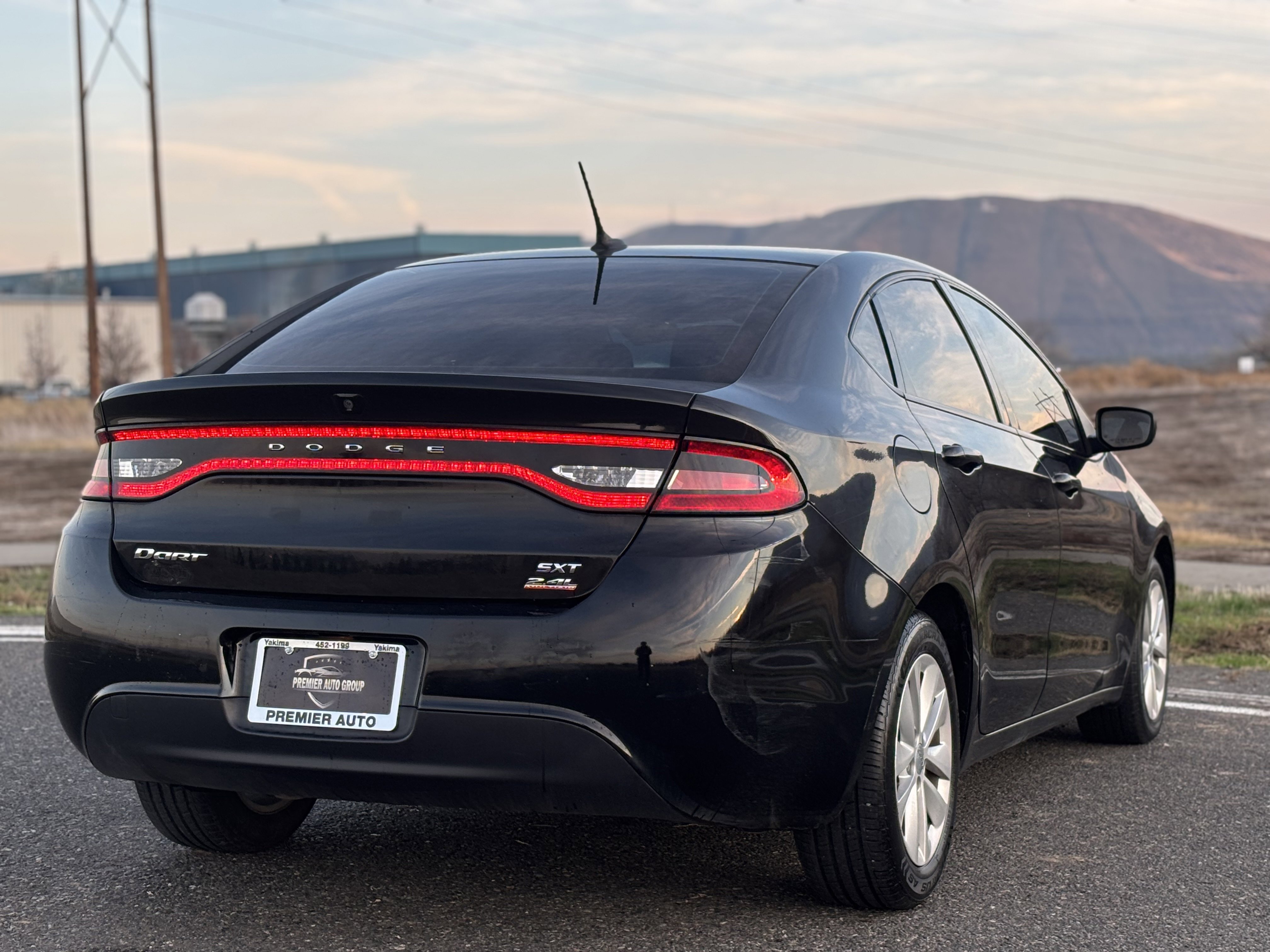 Used 2014 Dodge Dart SXT w/ Sun/Sound Group image 8