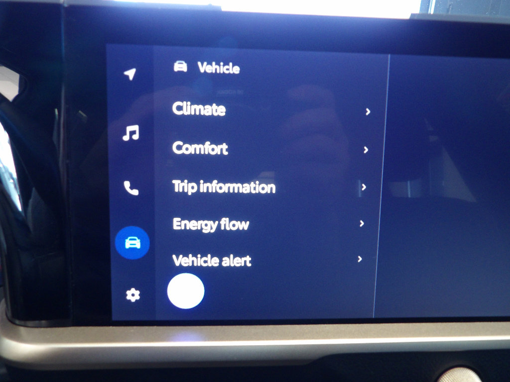 Used 2023 Toyota Crown XLE image 36