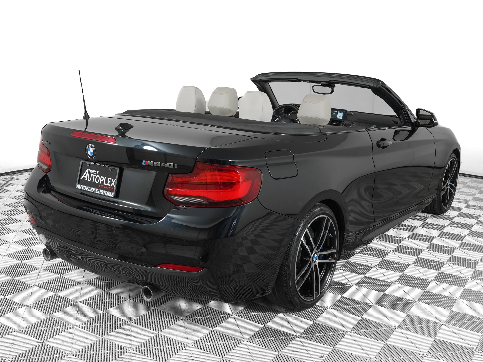 Used 2020 BMW M240i xDrive Convertible w/ Premium Package AWD/4WD image 7
