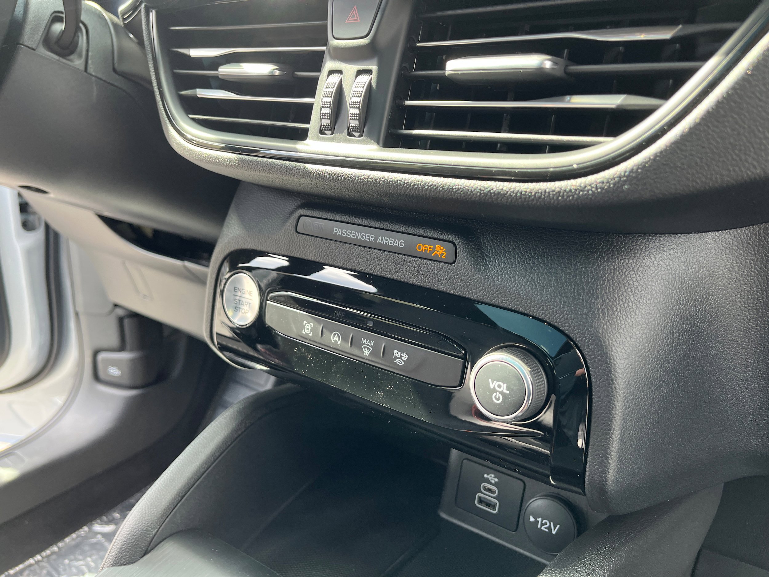 New 2026 Ford Escape ST-Line w/ Tech Pack #1 image 15