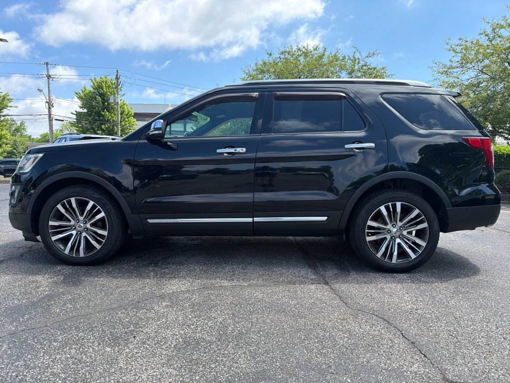 Used 2017 Ford Explorer Platinum AWD/4WD image 10