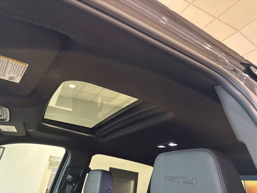 Used 2024 GMC Sierra 3500 AT4 AWD/4WD image 24