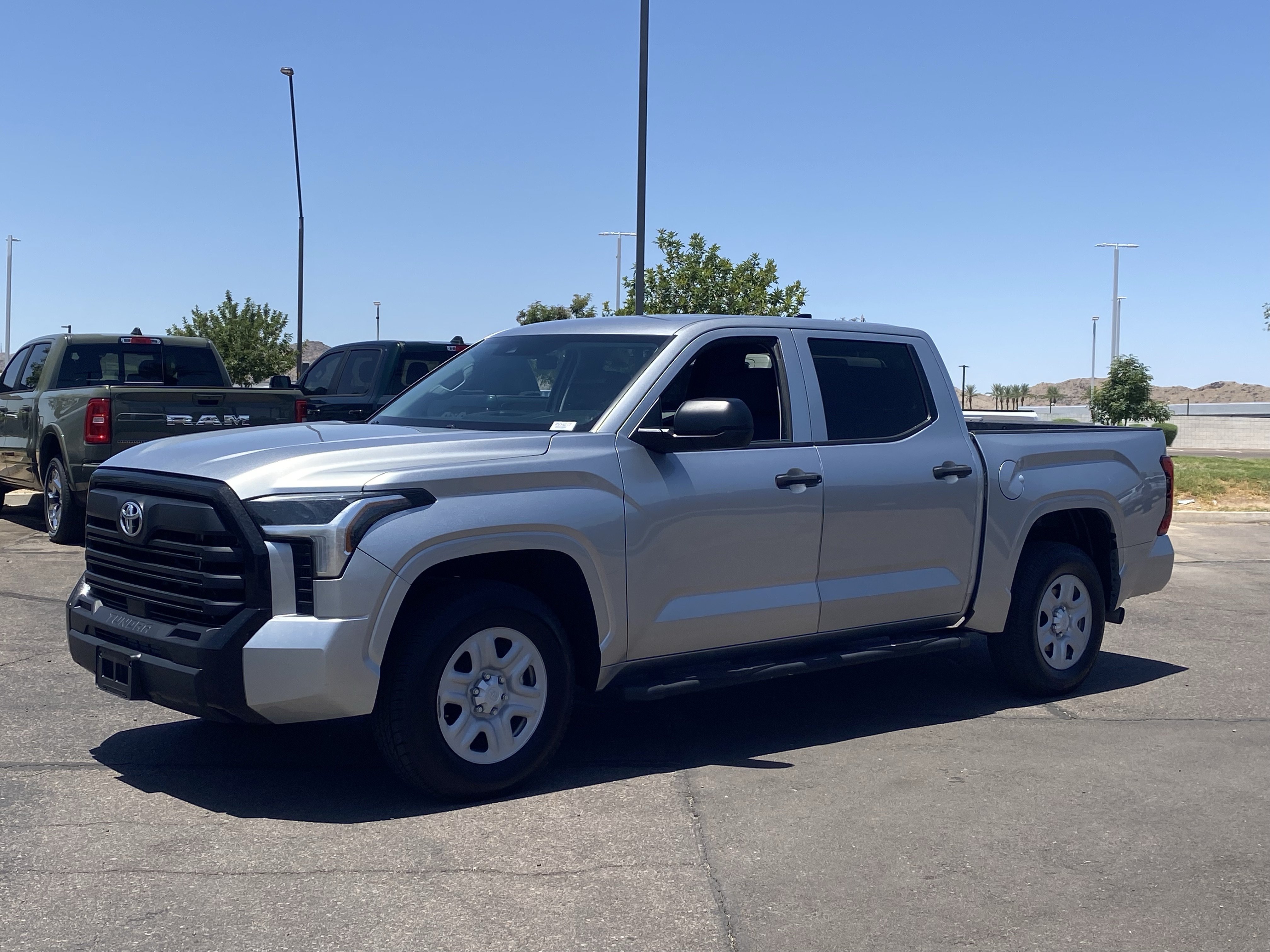 Used 2022 Toyota Tundra SR RWD image 2
