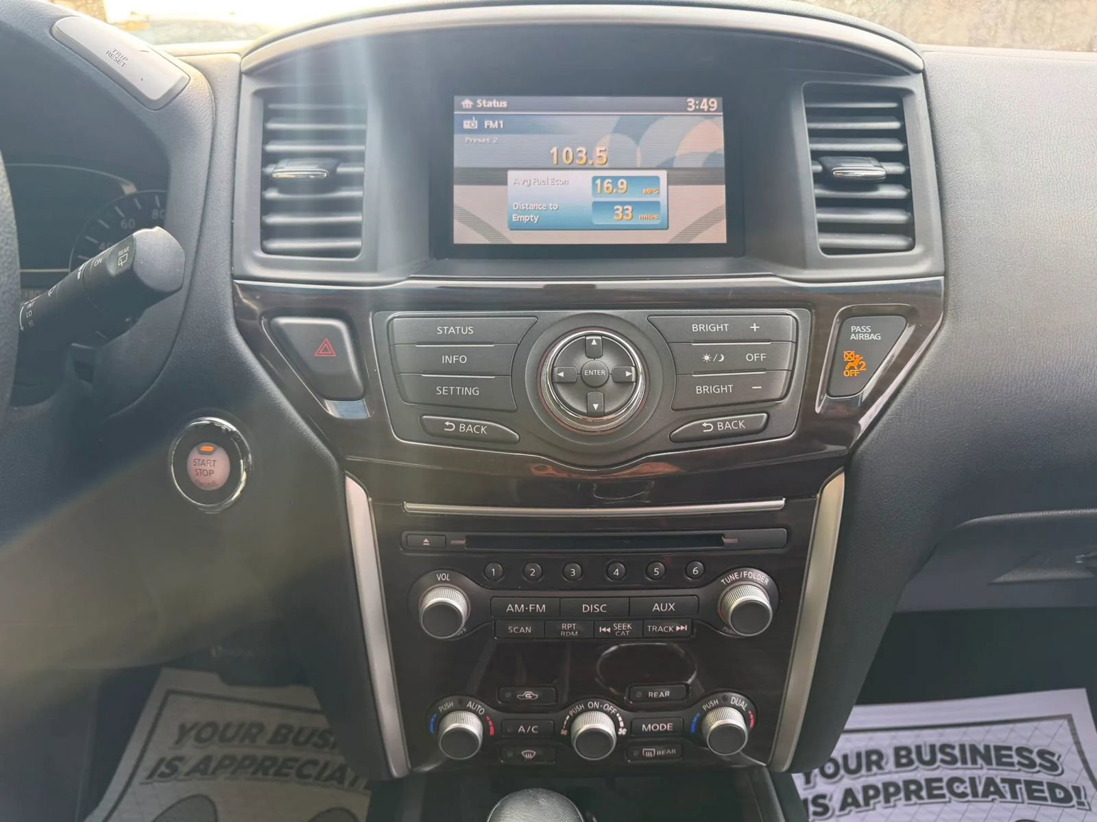 Used 2013 Nissan Pathfinder SL image 17