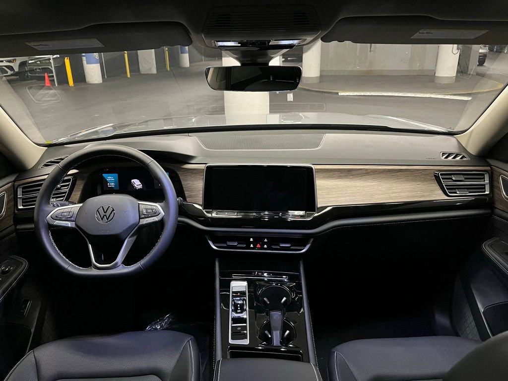 New 2026 Volkswagen Atlas SEL image 7