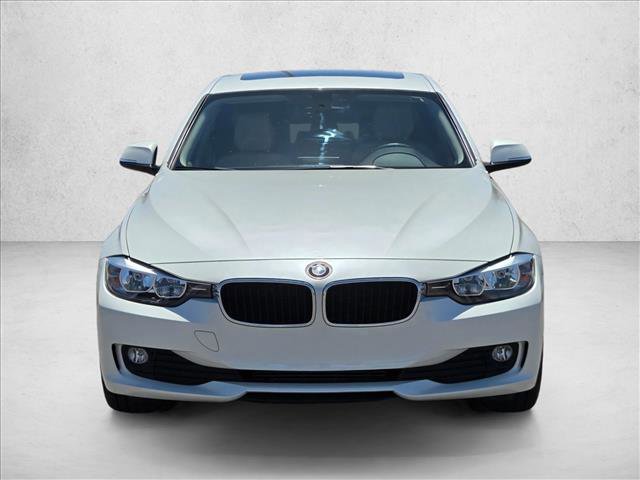 Used 2015 BMW 320i Sedan RWD image 2