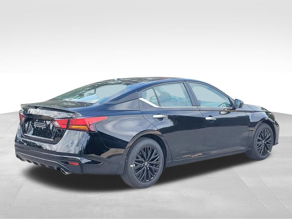 New 2026 Nissan Altima 2.5 SV w/ SV Special Edition Package FWD image 7