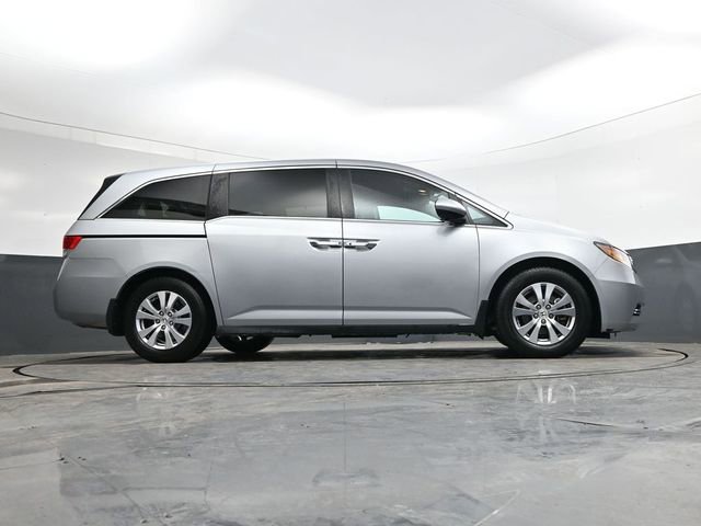 Used 2016 Honda Odyssey SE image 29