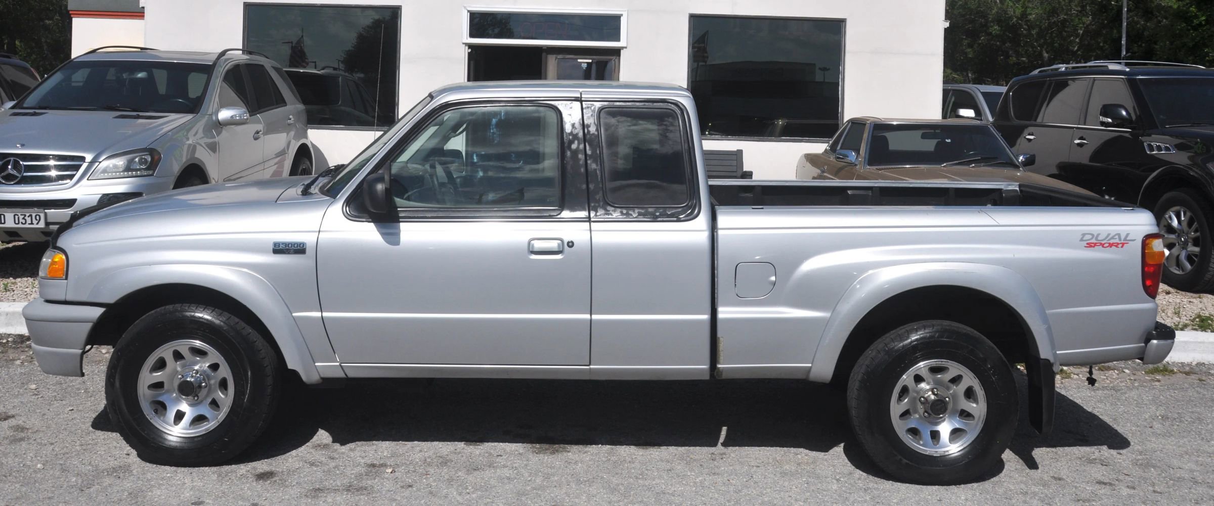 Used 2002 MAZDA B-Series Pickup 2WD Cab Plus B3000 image 6