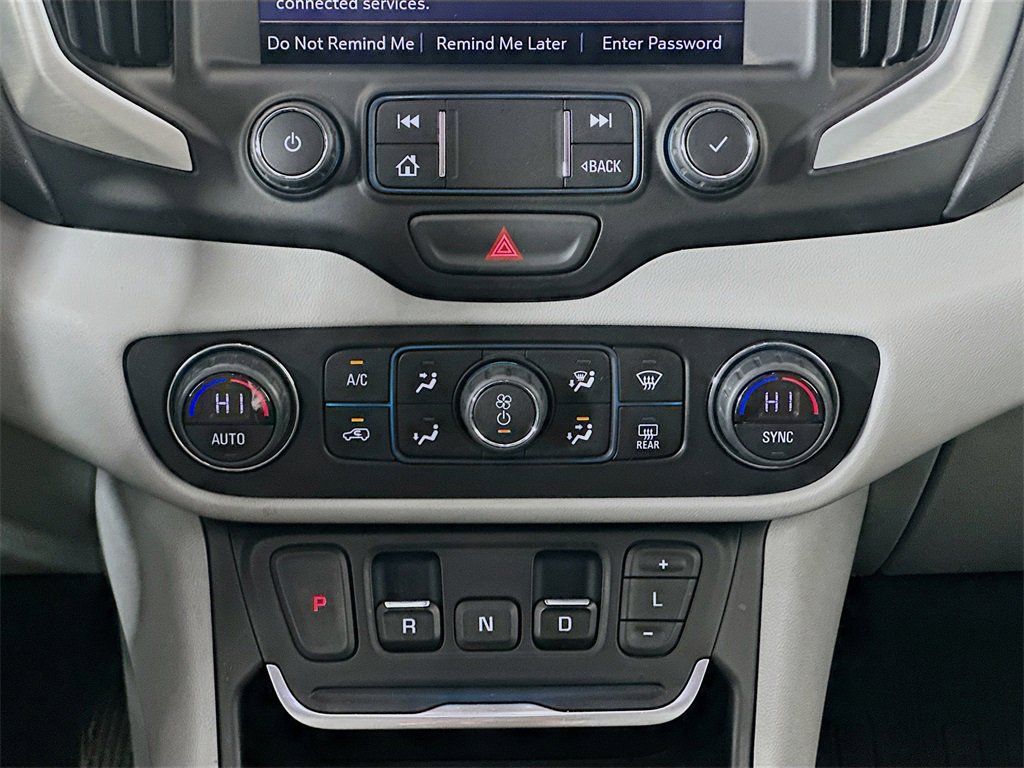 Used 2020 GMC Terrain SLT w/ Preferred Package image 18