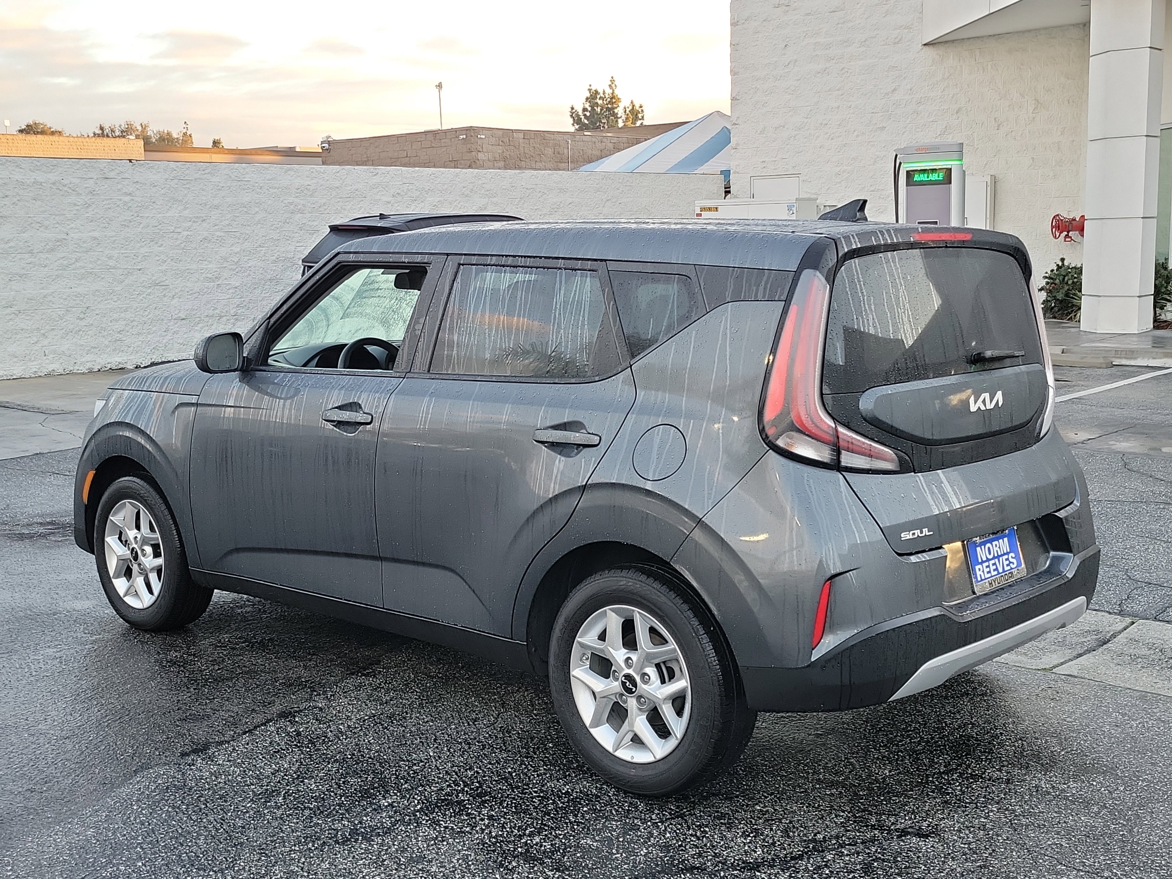 Used 2025 Kia Soul LX image 29
