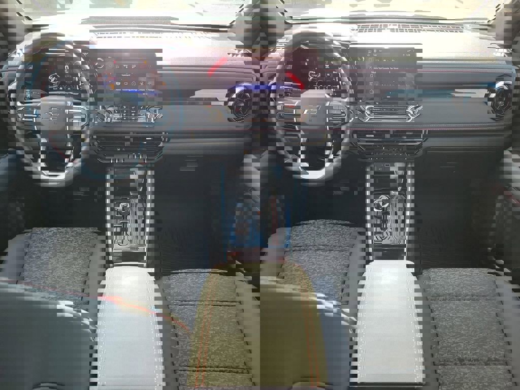 Used 2024 Chevrolet Colorado Z71 w/ Z71 Convenience Package 2 image 12