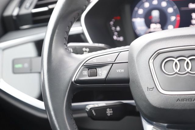 Used 2020 Audi Q3 2.0T Premium w/ Convenience Package image 23