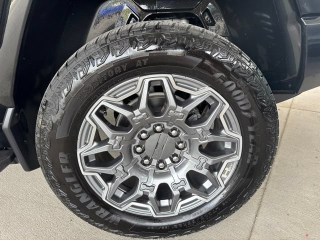 Used 2025 GMC Hummer EV 3X AWD/4WD image 29