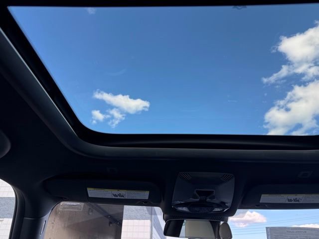 Used 2025 MINI Cooper S FWD image 15