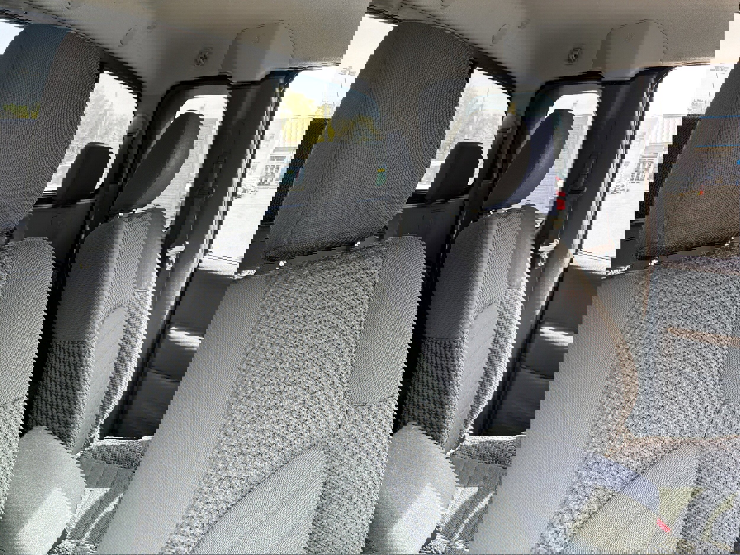 Used 2017 Nissan Frontier SV AWD/4WD image 6