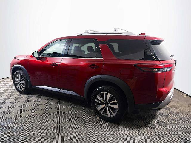 Certified 2023 Nissan Pathfinder SL AWD/4WD image 6