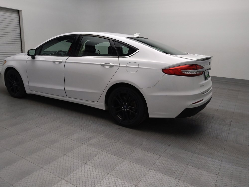 Used 2020 Ford Fusion SE w/ Equipment Group 151A FWD image 5
