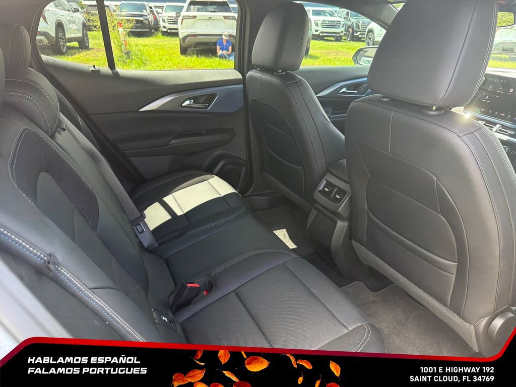 Used 2025 Chevrolet Equinox EV LT w/ Convenience Package FWD image 33