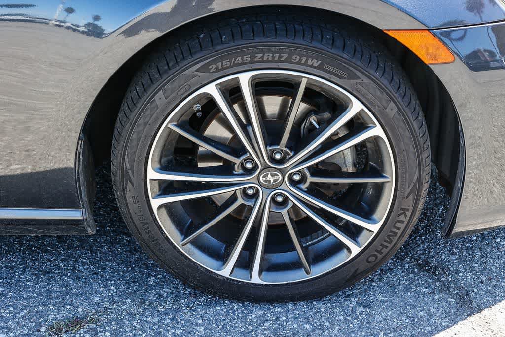 Used 2016 Scion FR-S RWD image 9