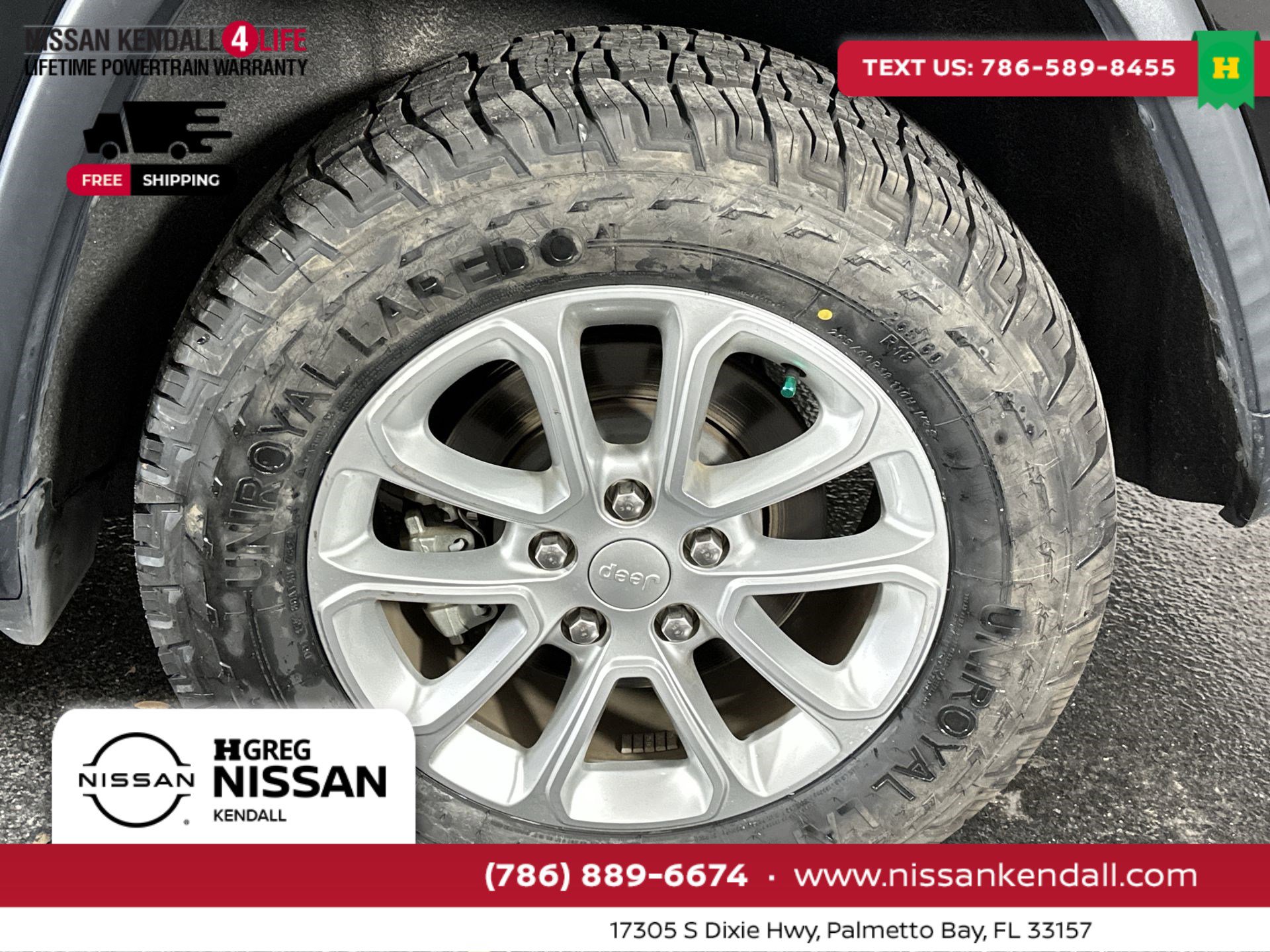 Used 2021 Jeep Grand Cherokee Laredo image 14