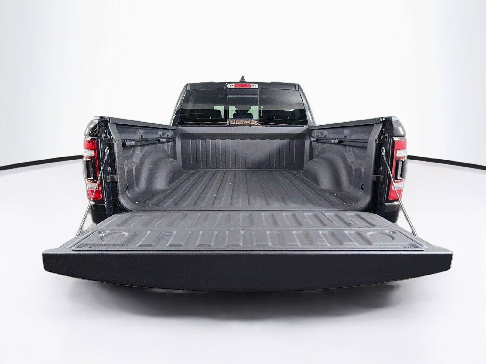 Used 2021 RAM 1500 Laramie w/ Night Edition AWD/4WD image 14