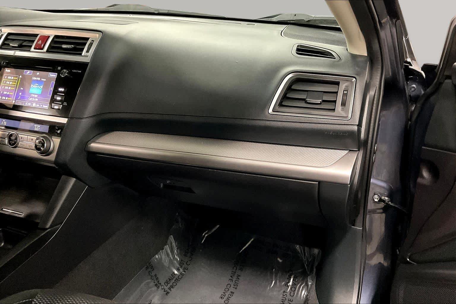 Used 2017 Subaru Outback 2.5i Premium AWD/4WD image 19