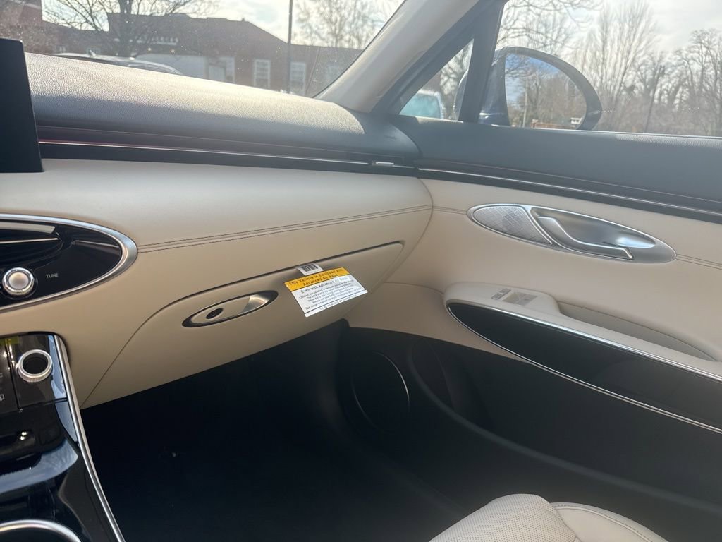 New 2026 Genesis GV70 2.5T AWD/4WD image 23