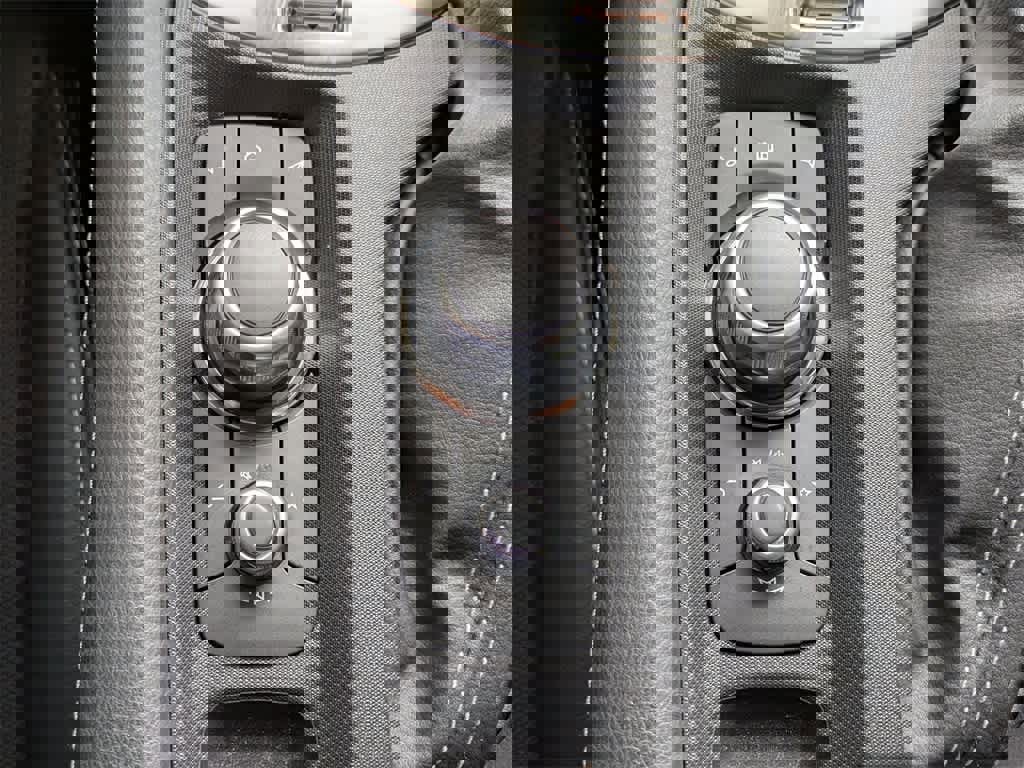 Used 2024 MAZDA MX-5 Miata RF Grand Touring w/ Weather Package image 26